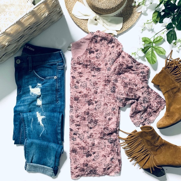 J. Jill Tops - J.Jill floral print bell sleeve top
